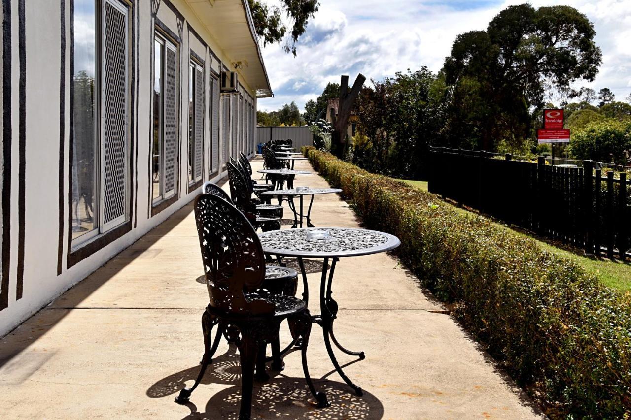 Armidale Inn מראה חיצוני תמונה