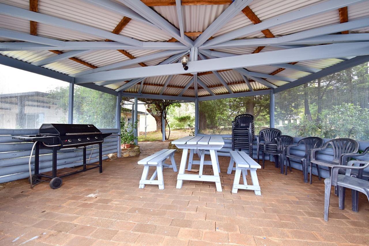 Armidale Inn מראה חיצוני תמונה
